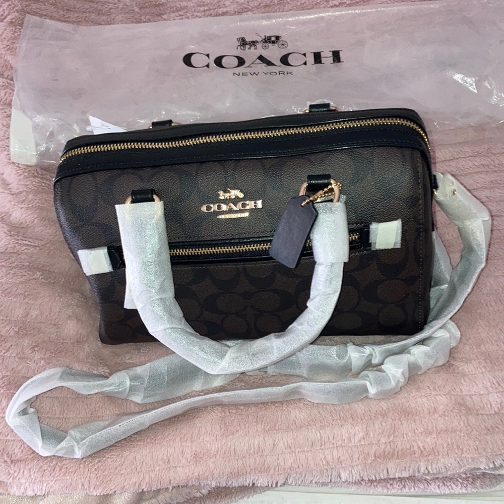 Brand new Coach Crossbody/Shoulder/Handbag in Classic Coach Black/Brown Color